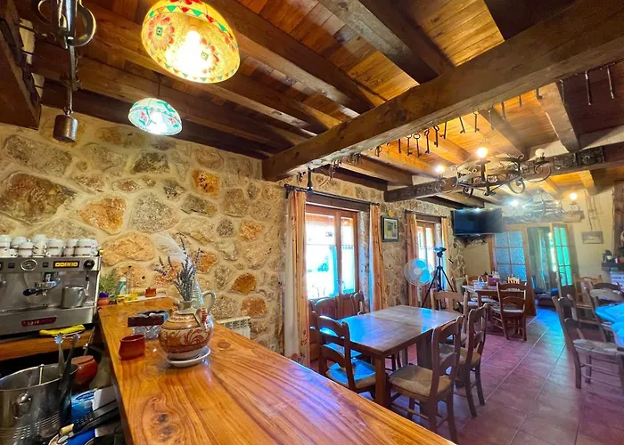 Rural La Huerta Szálloda Montejo de la Vega de la Serrezuela